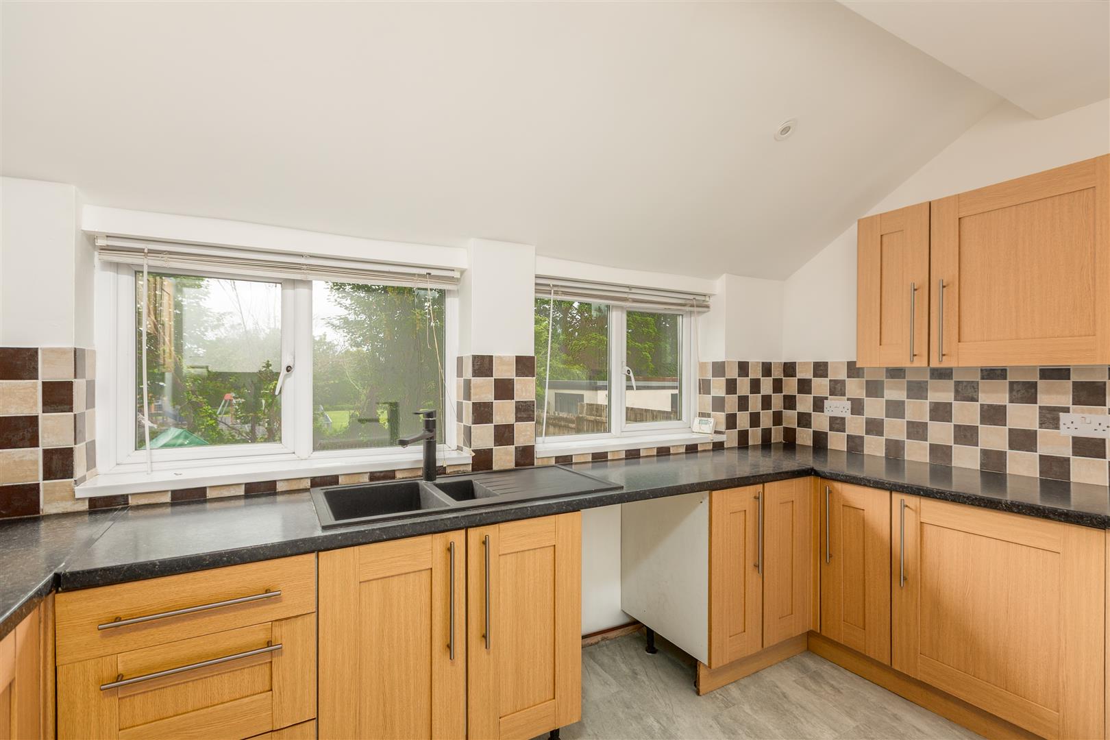 Bethel Road, Llansamlet, Swansea, SA7 9QL